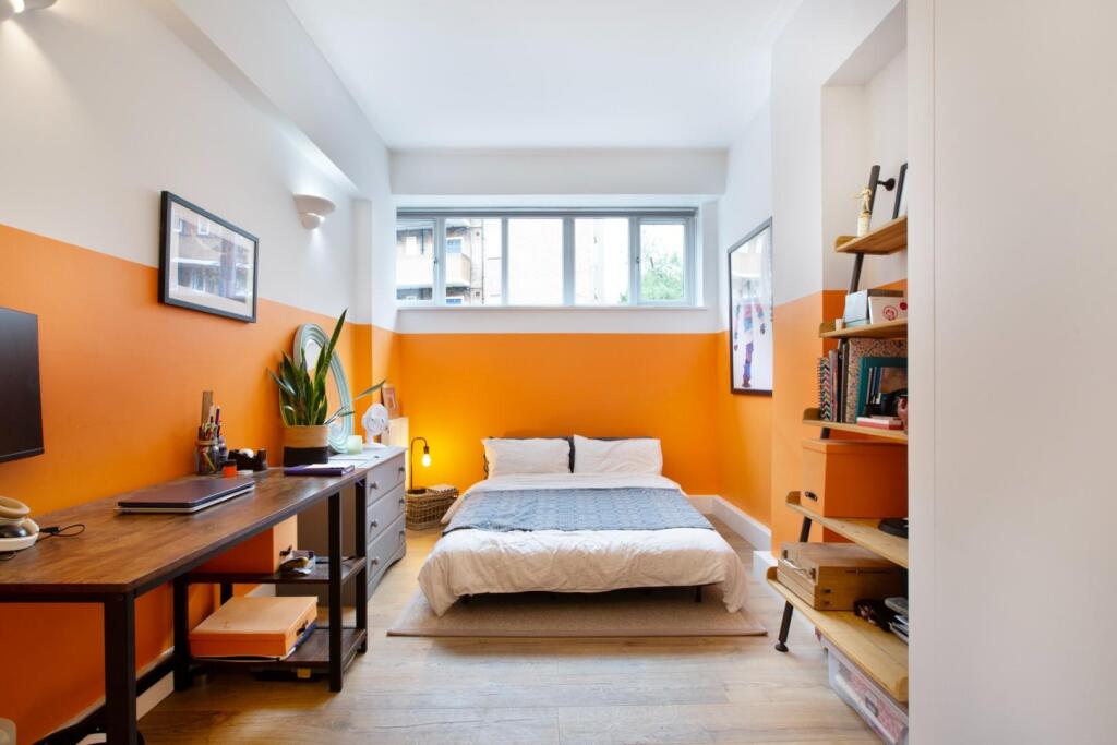 Apartment in London, Elmington Estate, Camberwell - View 5