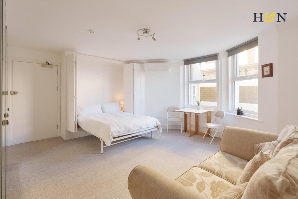 Kingsway, Hove photo 5