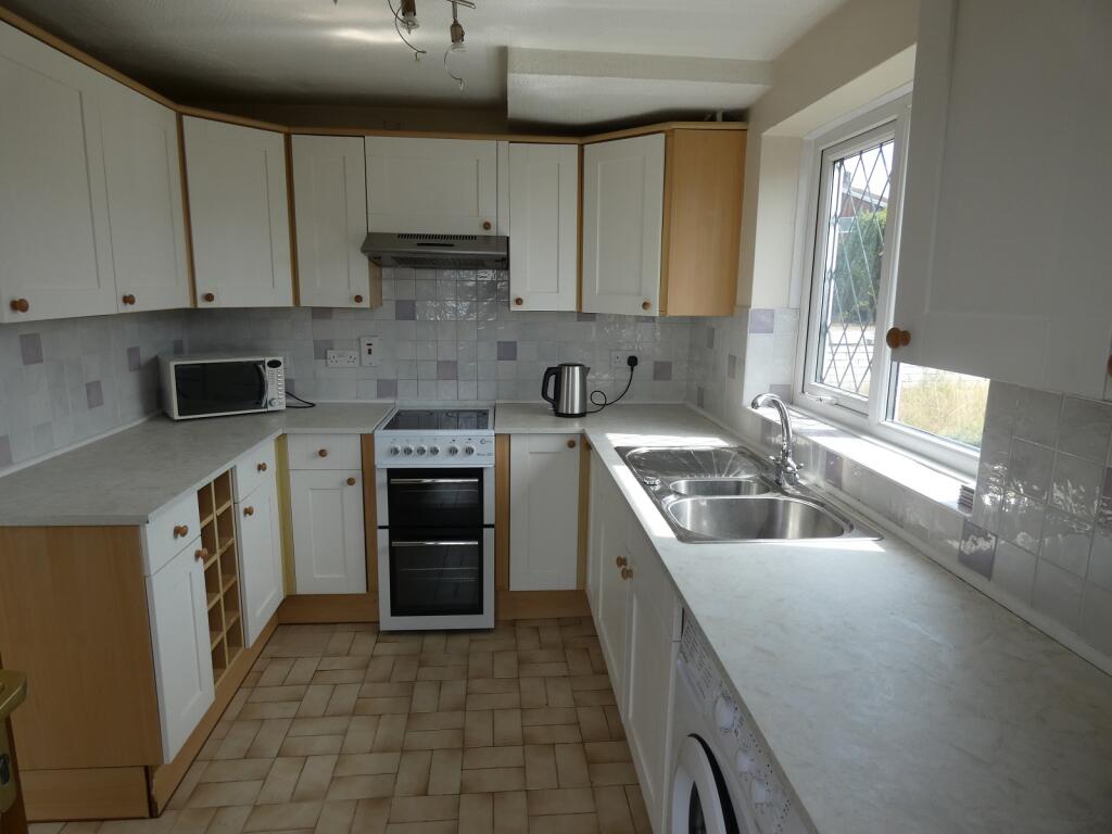 House in Neath - View 4