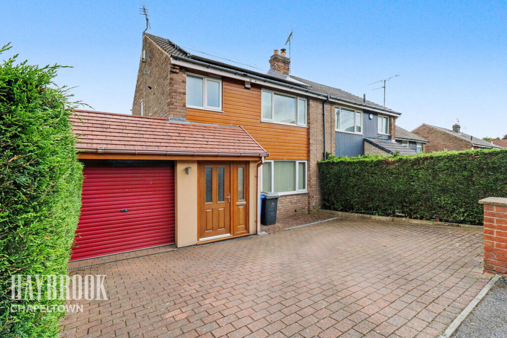 3-bed semi-detached on Grenfolds Road, Grenoside, £270,000
