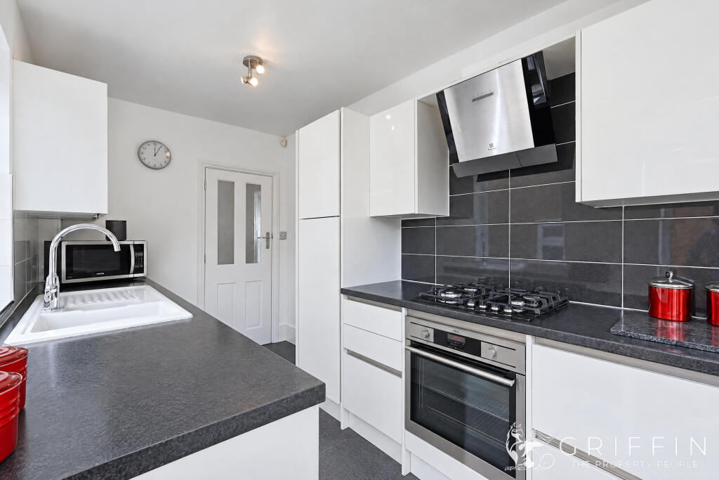 House in Thurrock, Essex - View 5