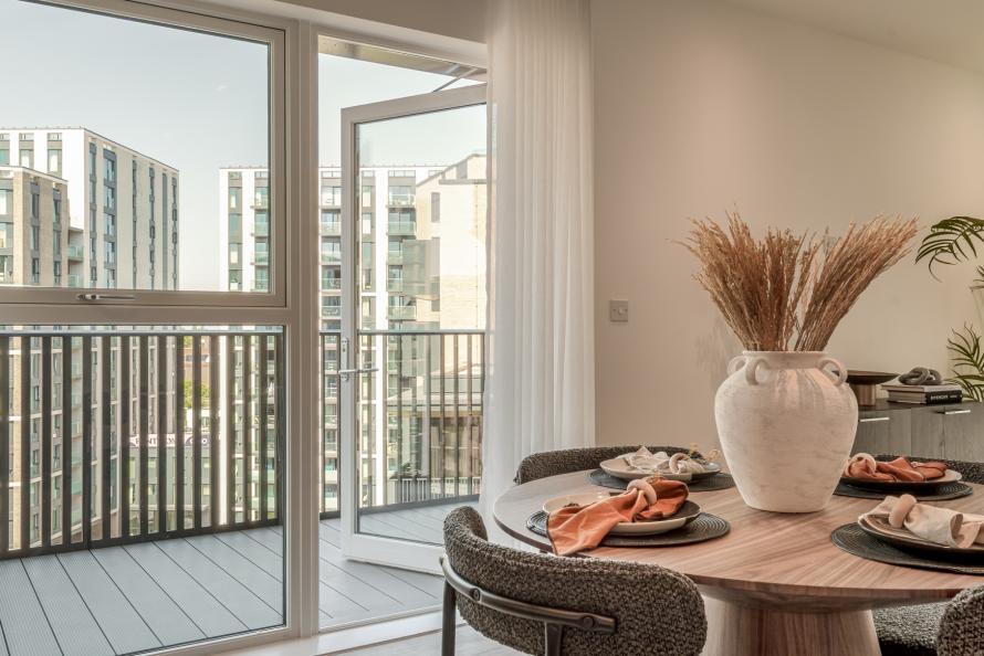 Apartment in Twickenham - View 3
