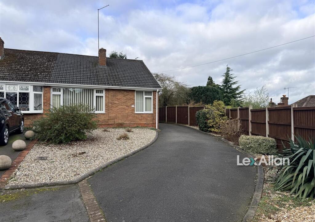 Main image of property: Essex Gardens, Stourbridge