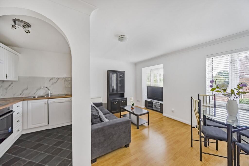 Main image of property: Dorset Mews, London, N3