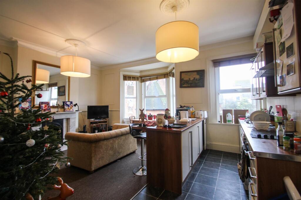 Stanford Road, Brighton - View 2