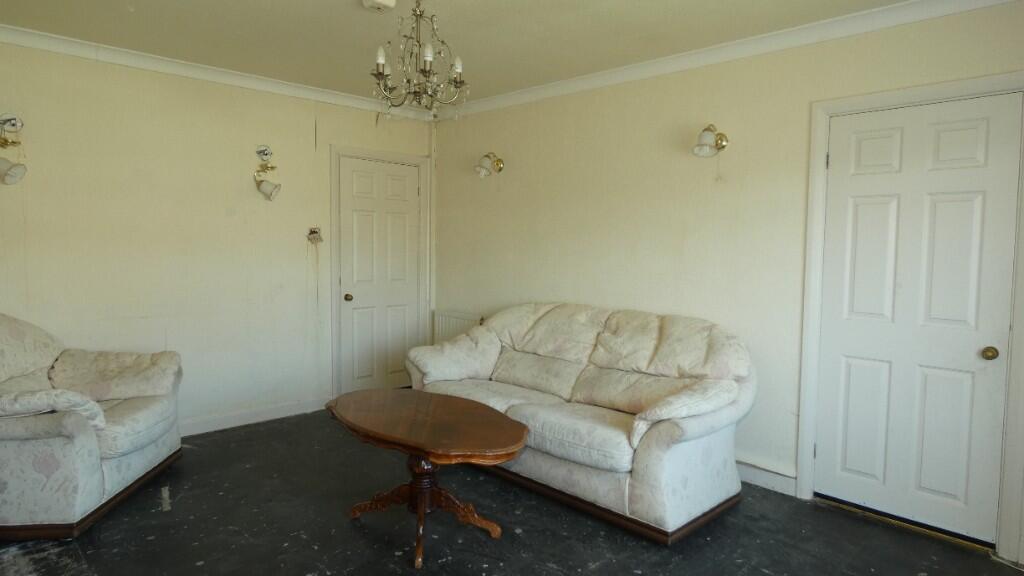 Linton Rise, Leeds, West Yorkshire, LS17 photo 3