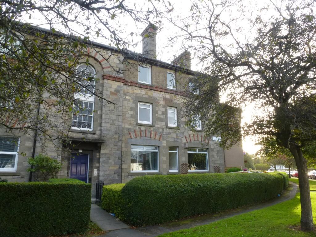 Apartment in Edinburgh - More