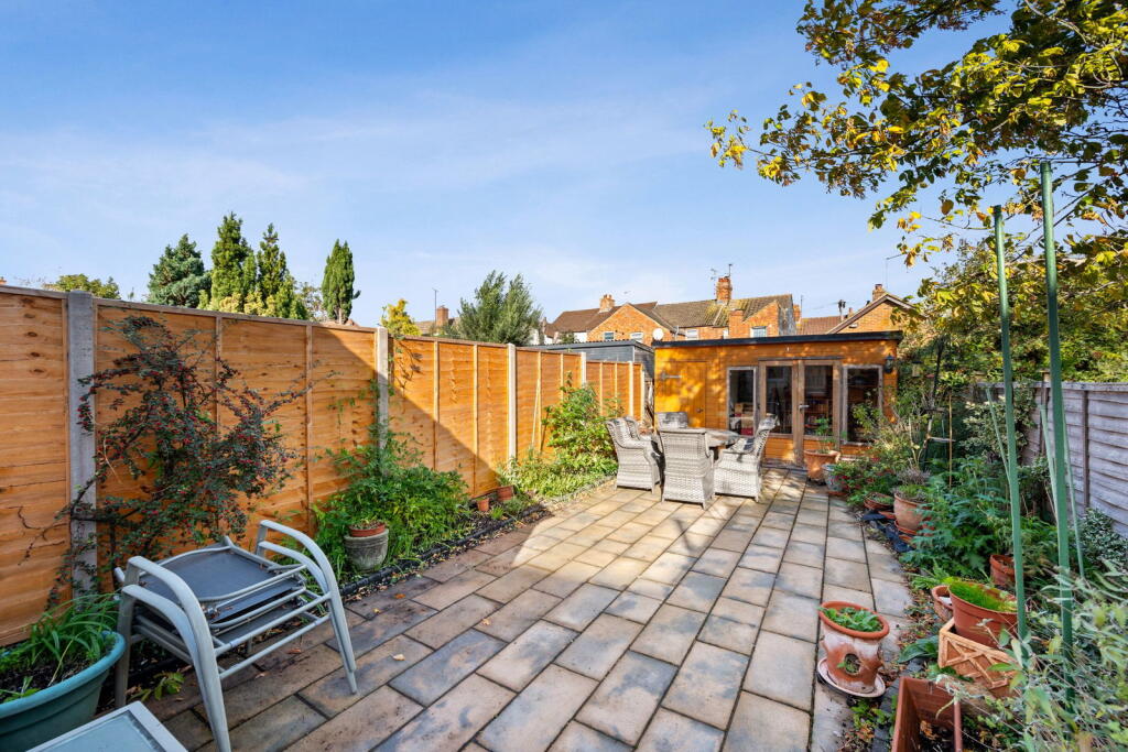 House in Northampton - View 2