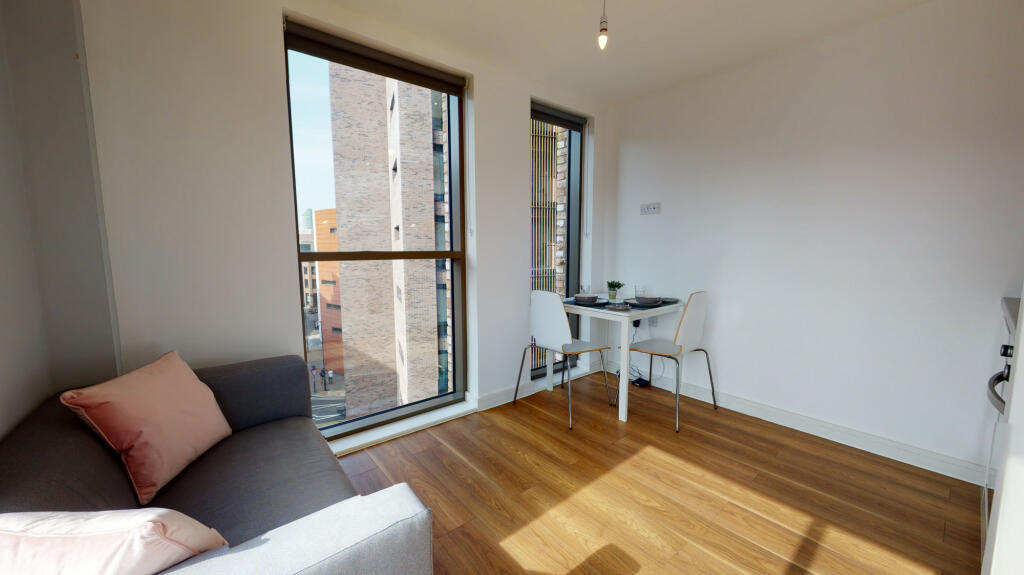 11 One Wolstenholme Square, Block A 27 Gradwell Street, Liverpool, L1 photo 3
