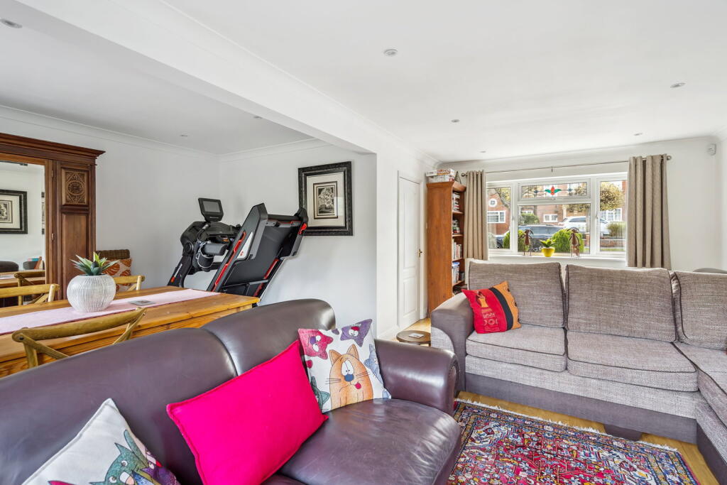 House in Three Rivers, Batchworth - View 5