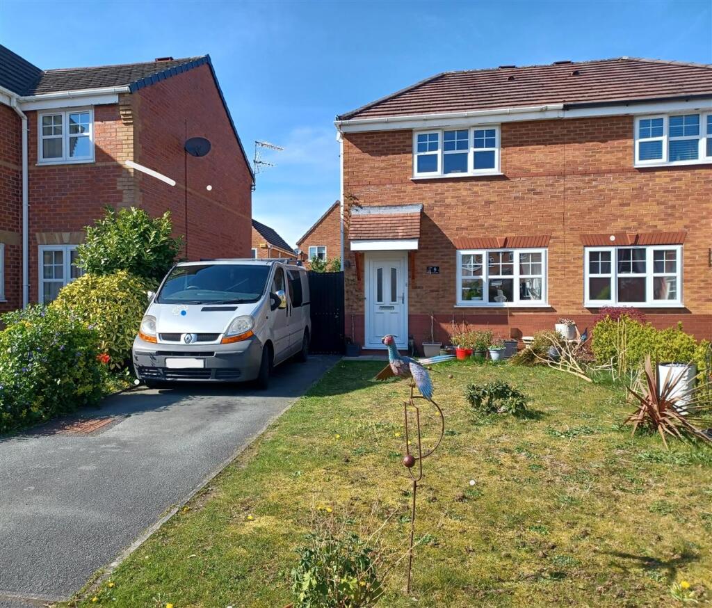 Main image of property: Marlowe Close, Ettiley Heath, Sandbach