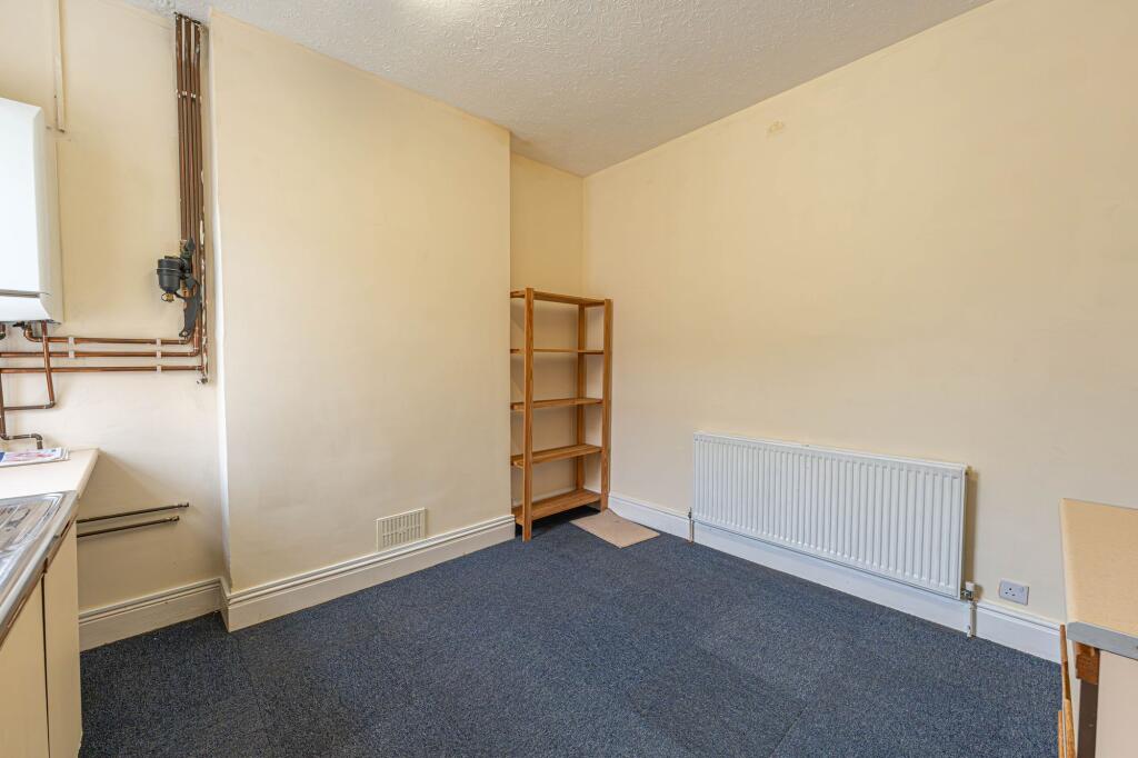Apartment in Newport, Barnardtown, St. Julians - View 5