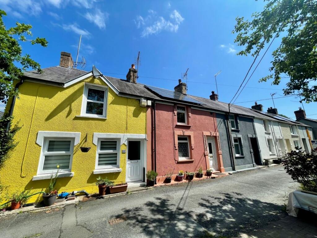 Main image of property: 12 Teifi Terrace, Newcastle Emlyn, Carmarthenshire, SA38 9EA
