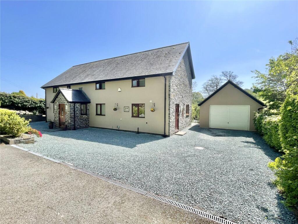 3-bed detached on Bwlch-y-Cibau, Llanfyllin, Powys, SY22, £489,950
