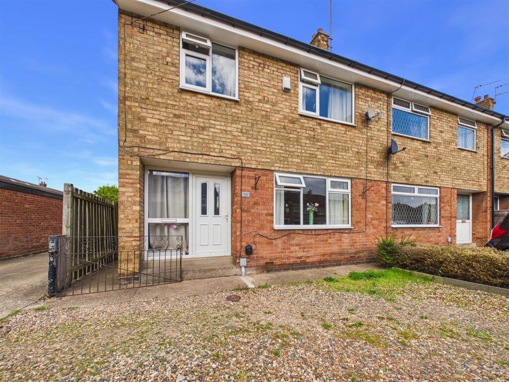 Main image of property: Barnetby Road, Hessle