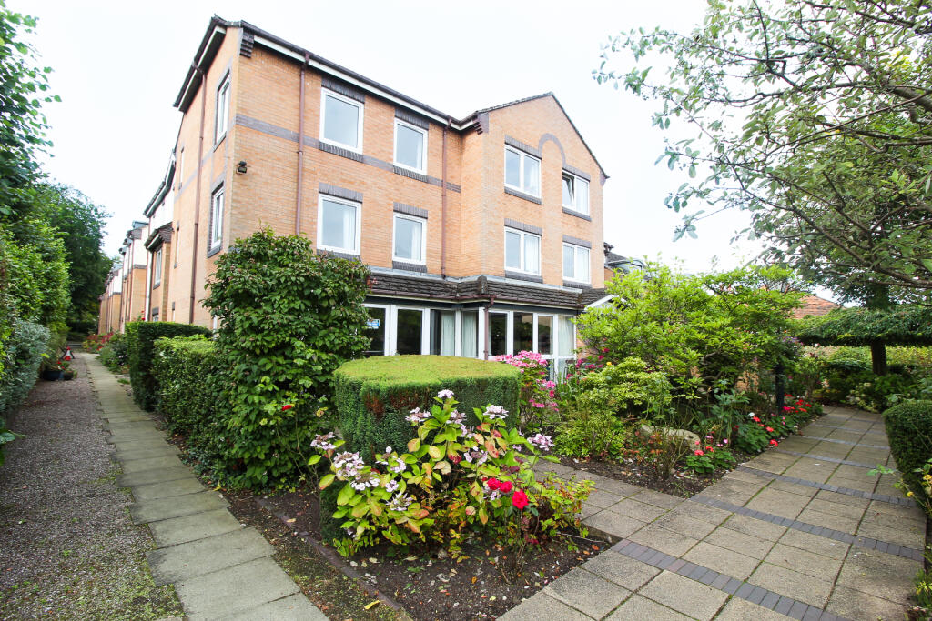 1-bed house on Flat  Rectory Court.  Church Lane, Marple, £120,000