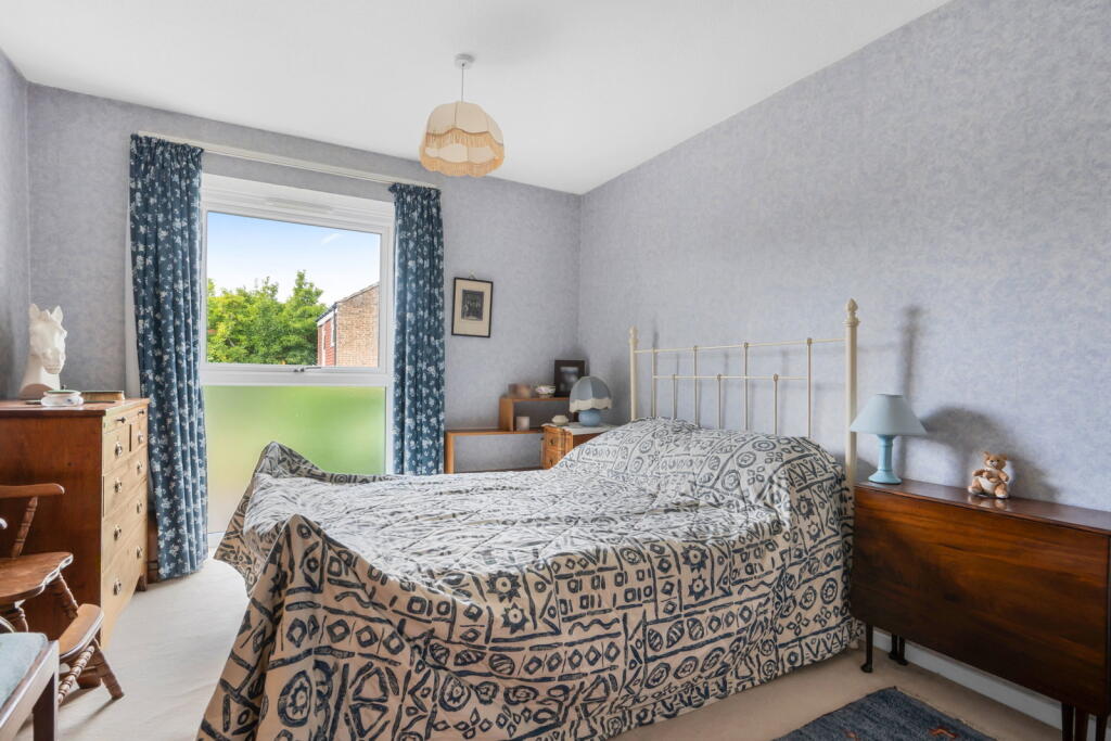 House in Redhill - More