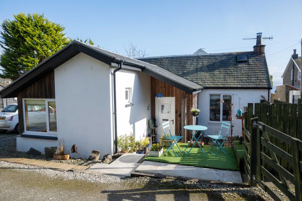 House in Innellan, Newton Park - View 3