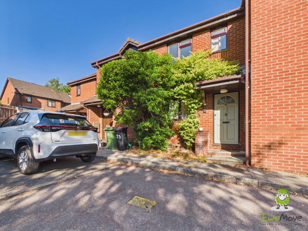 Main image of property: BALMORAL WAY, BASINGSTOKE, HAMPSHIRE, RG22