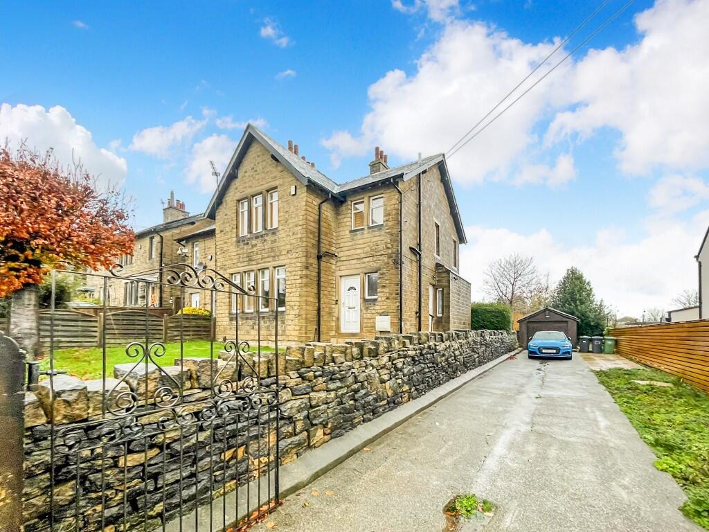 3-bed semi-detached on Woodside Road, Beaumont Park, Huddersfield, West Yorkshire, HD4, £340,000