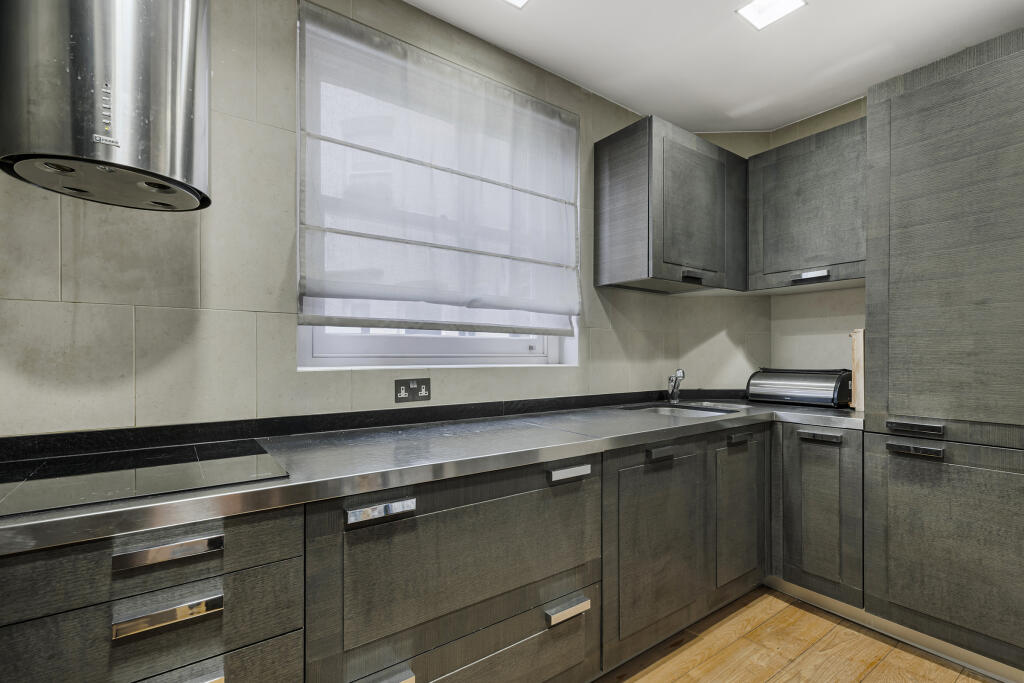 Apartment in London, Hans Town, Chelsea - More