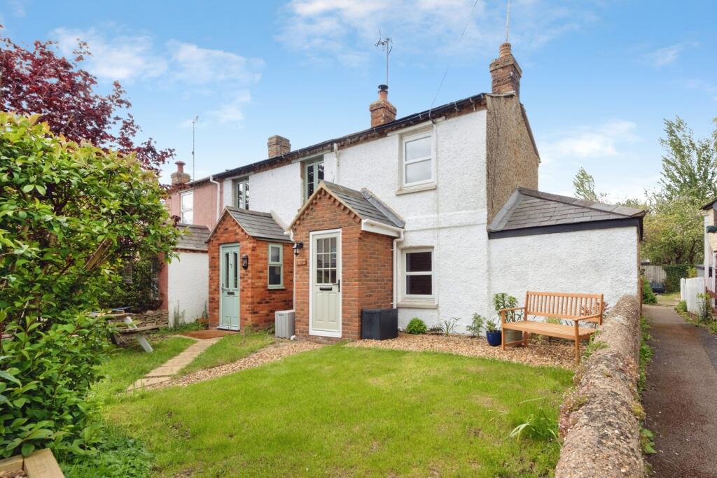 Main image of property: Bridge Street, Thornborough, Buckingham, Buckinghamshire, MK18