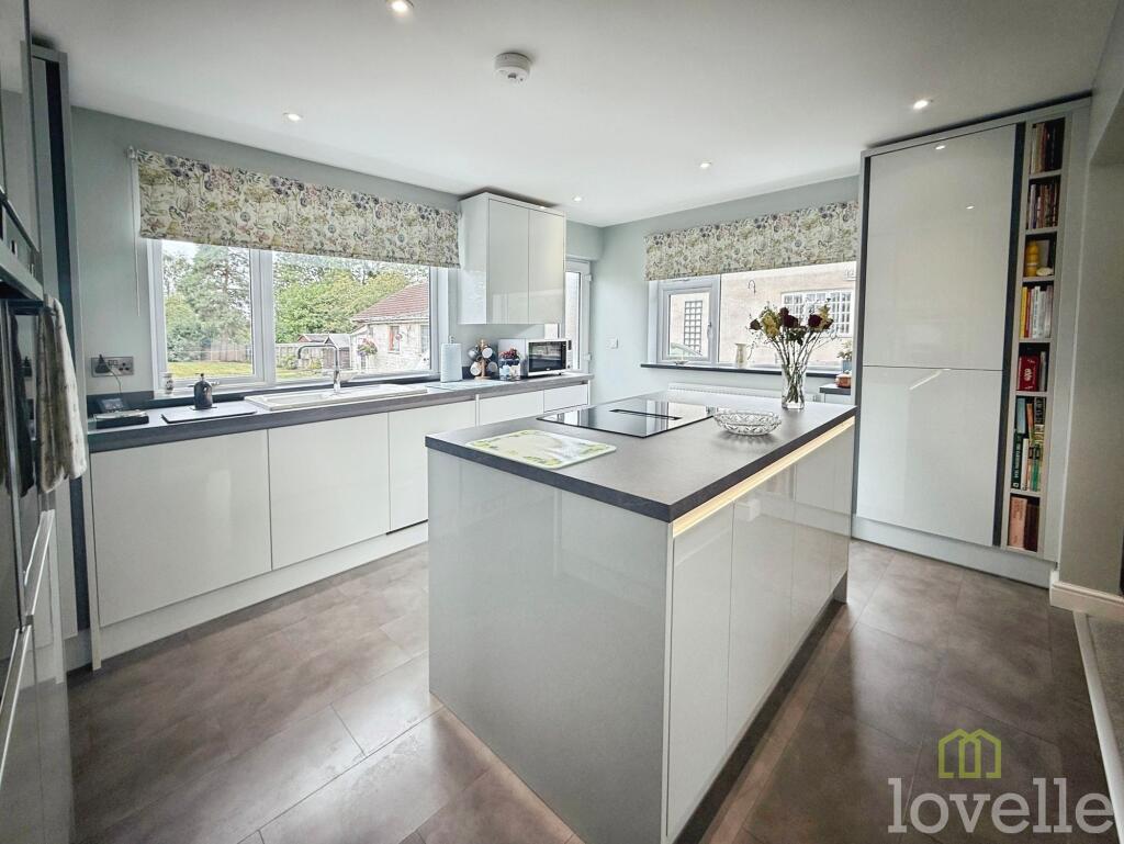 Gainsborough Road, Lea, DN21 photo 4