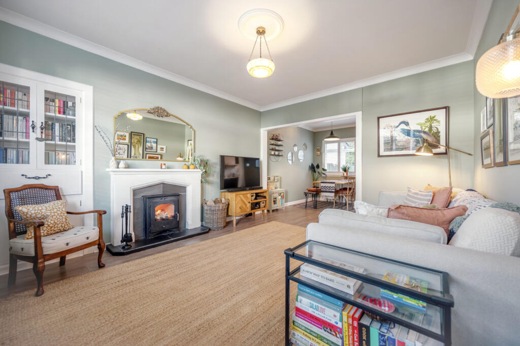 25 Hawthorn Avenue, Bearsden, G61 3NG photo 4