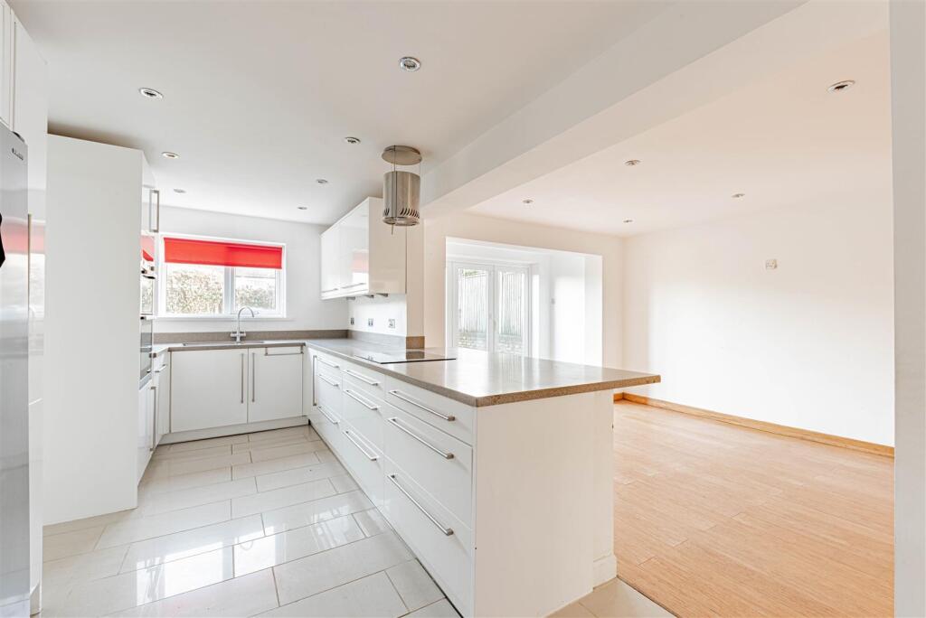 Main image of property: Old Dover Rd, Canterbury