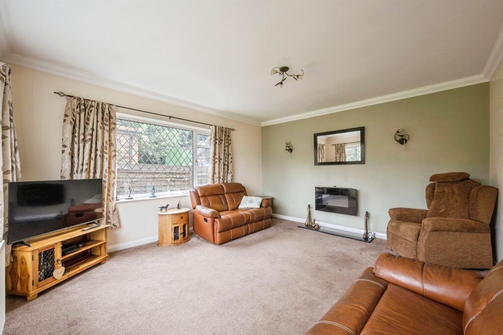 House in Doncaster - View 3