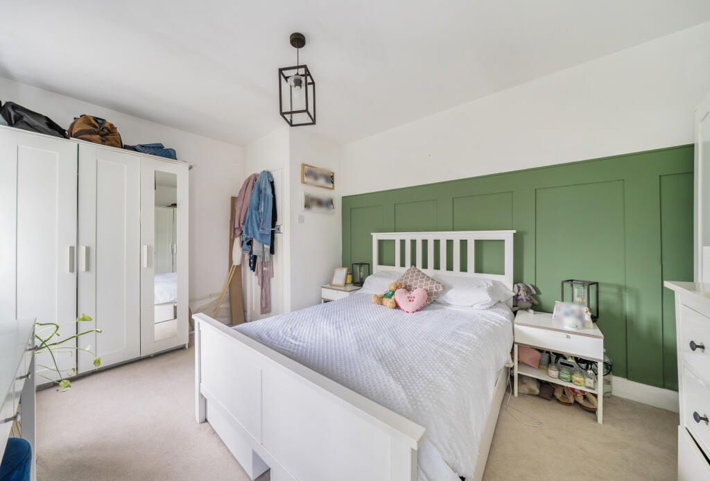 Apartment in London, Merton - View 5