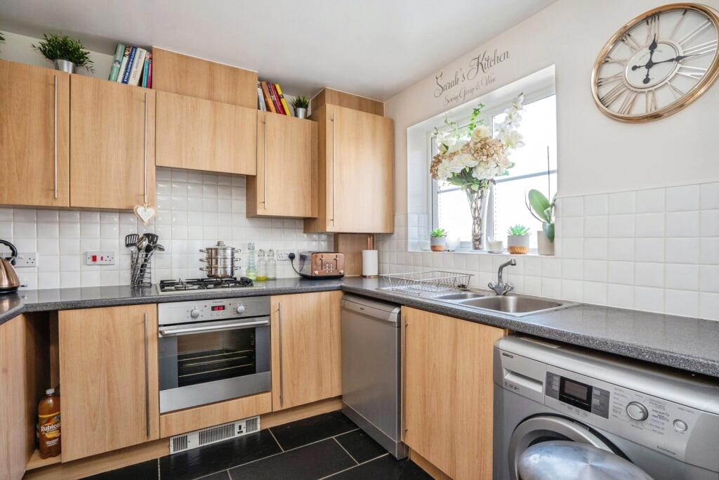 House in Portsmouth - View 5
