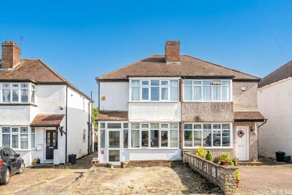 Main image of property: Crosier Way, Ruislip, HA4