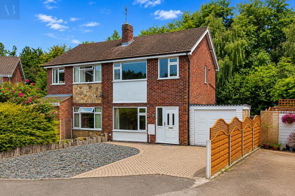 Main image of property: Meadow Close, Stoney Stanton, Leicester, Leicestershire