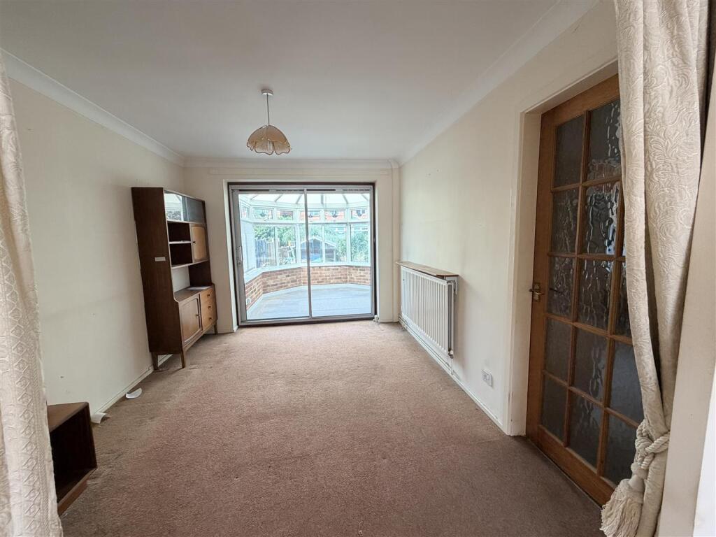 Edendale Road, Cheltenham photo 4