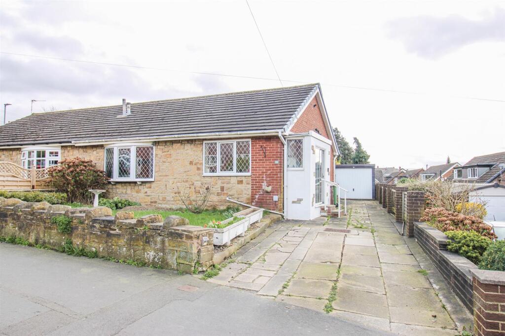 Main image of property: Dimplewells Road, Ossett