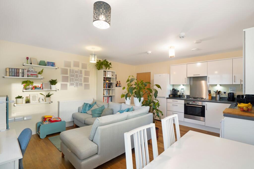 Apartment in London - View 4