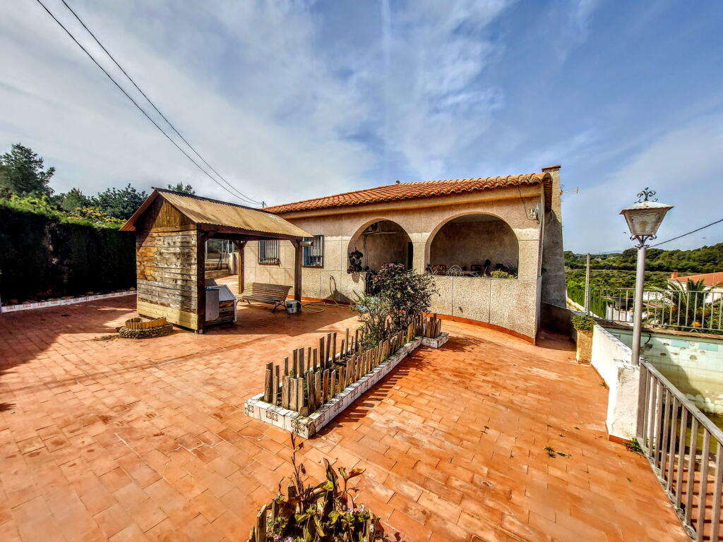 Main image of property: Valencia, Valencia, Torrente