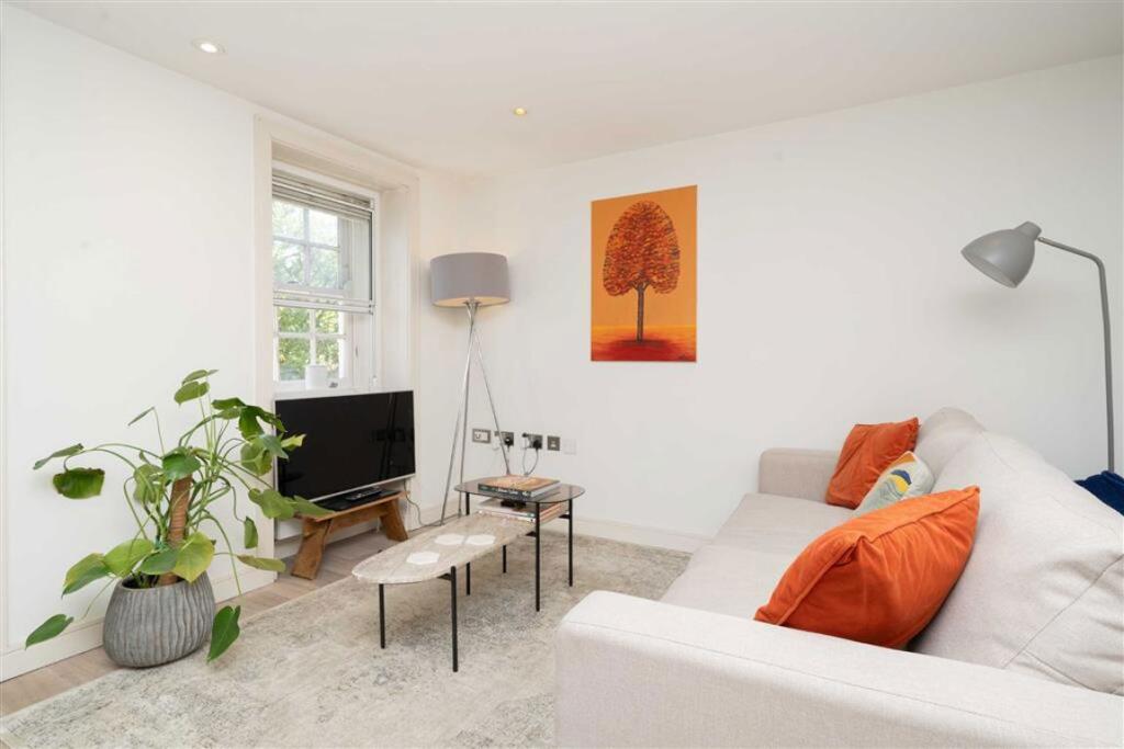 Main image of property: Charlotte Street, Fitzrovia & Covent Garden