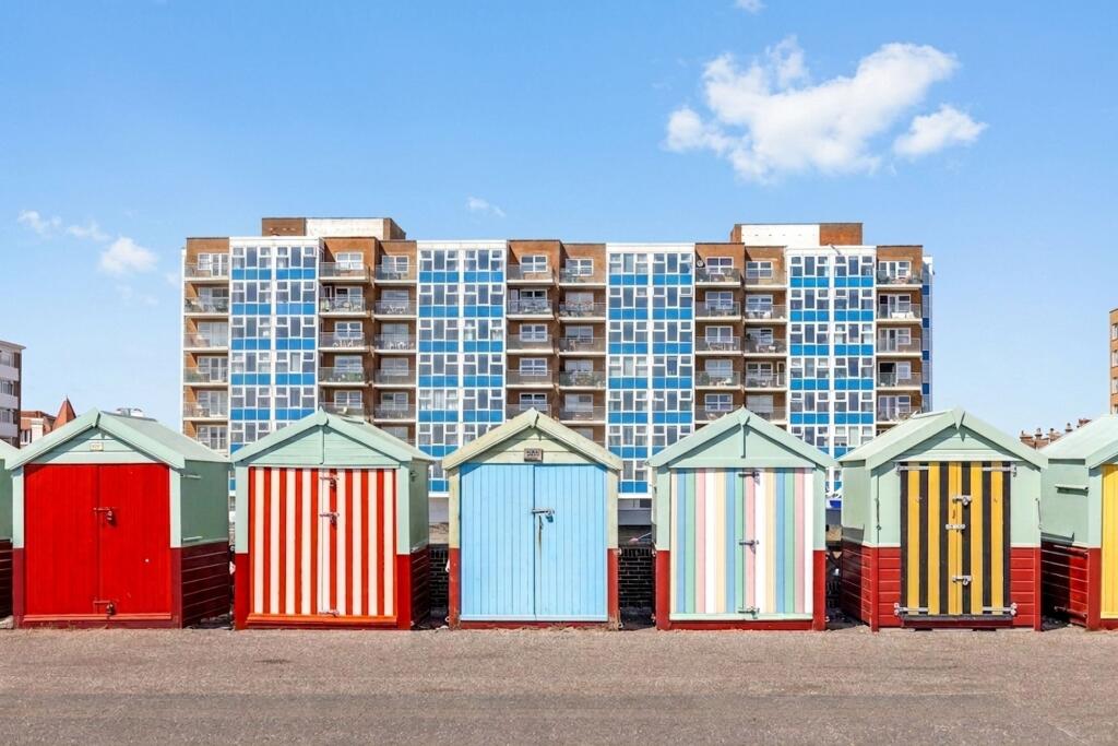 Main image of property: Kingsway, Hove, BN3