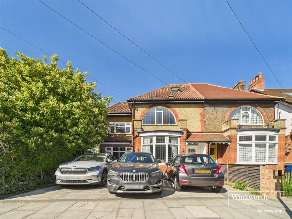 Main image of property: Egerton Gardens, Hendon, LondonFlat 4, 5 Egerto, NW4