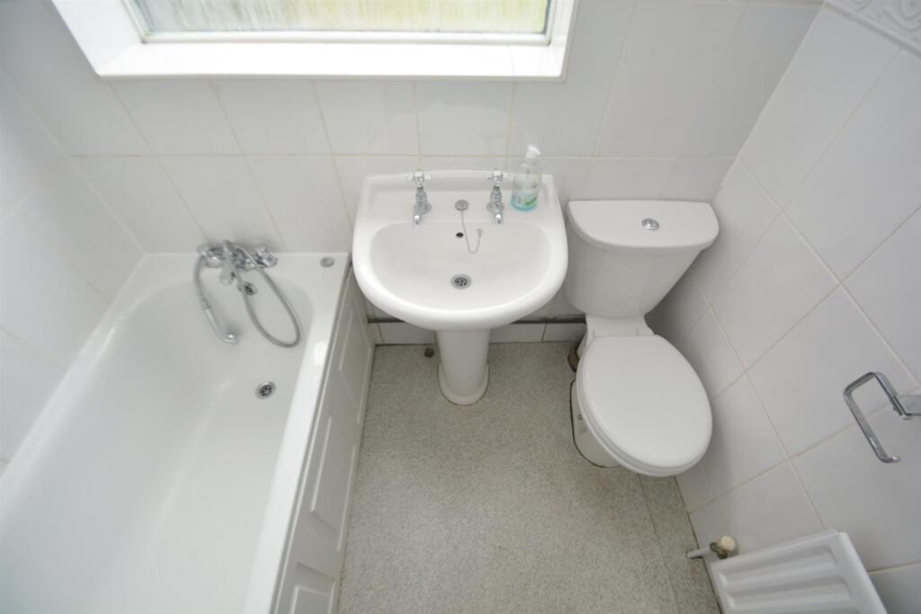 Apartment in Harrow - View 5