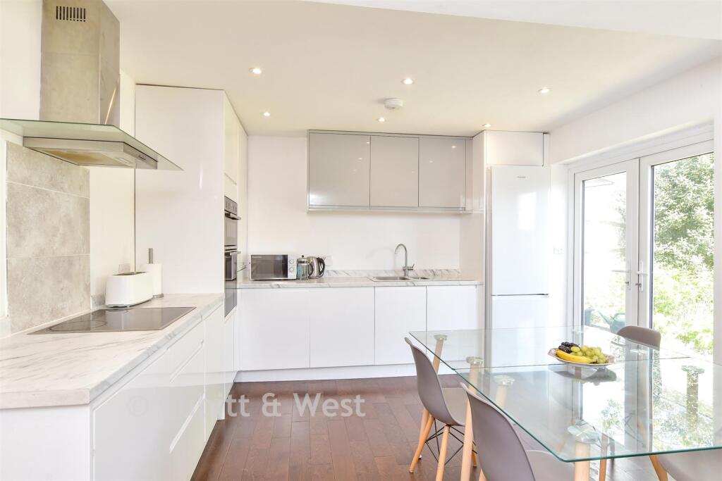 Main image of property: Rosebery Avenue, Woodingdean, Brighton, East Sussex