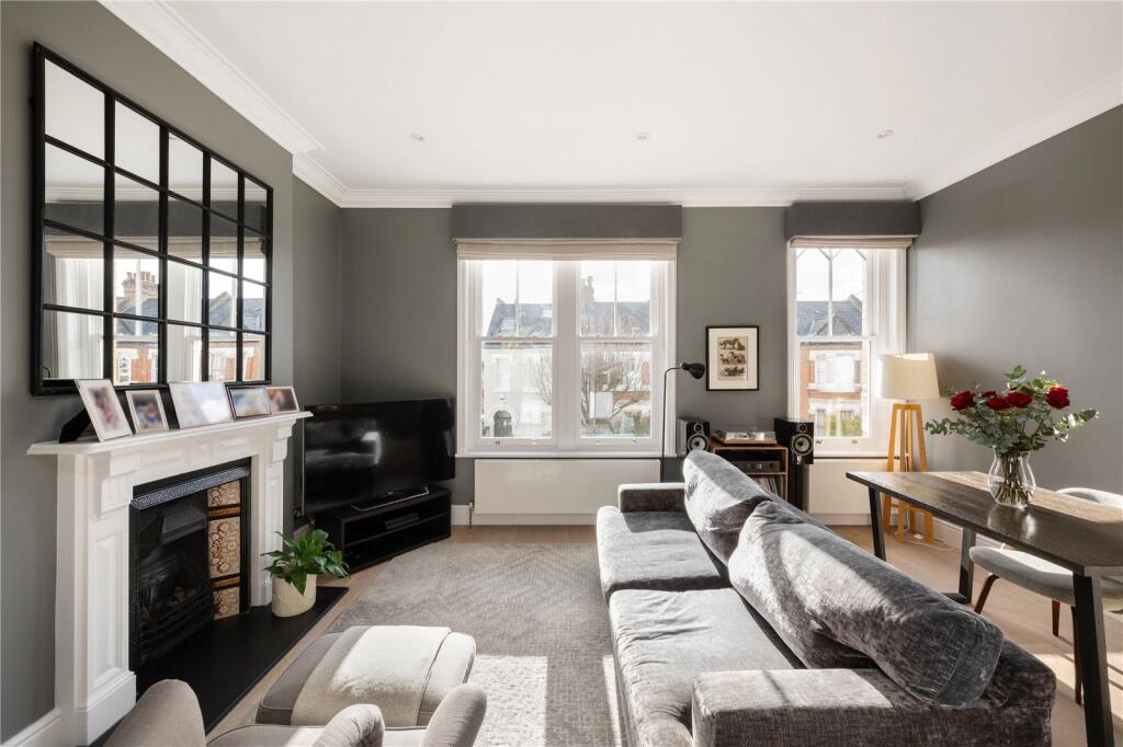 Main image of property: Broomwood Road, Between the Commons, SW11