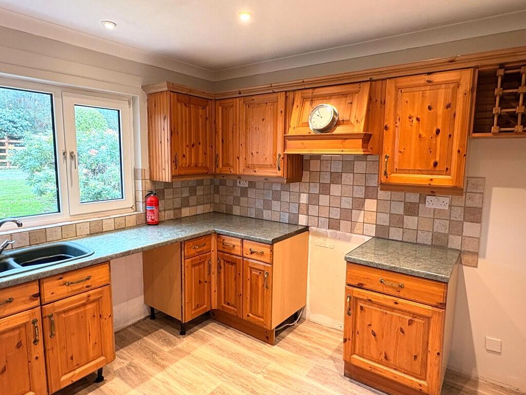 House in Falmouth, Carlidnack, Mawnan - More