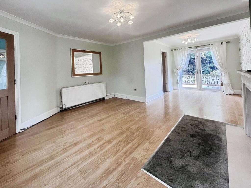 House in Gedling, Nottinghamshire - View 5