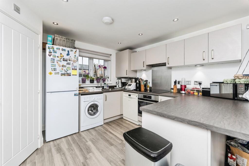 Main image of property: Silkstone Road, Featherstone, Pontefract