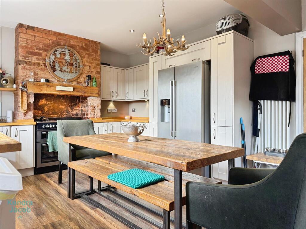 House in Sheffield - View 5