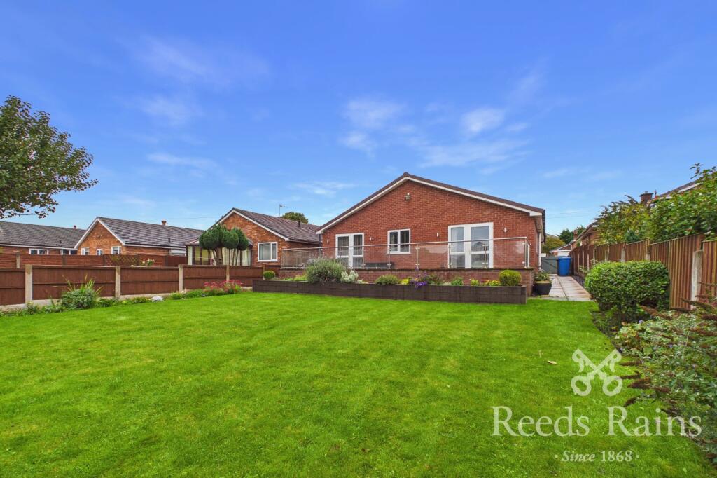 House in Preston - View 2