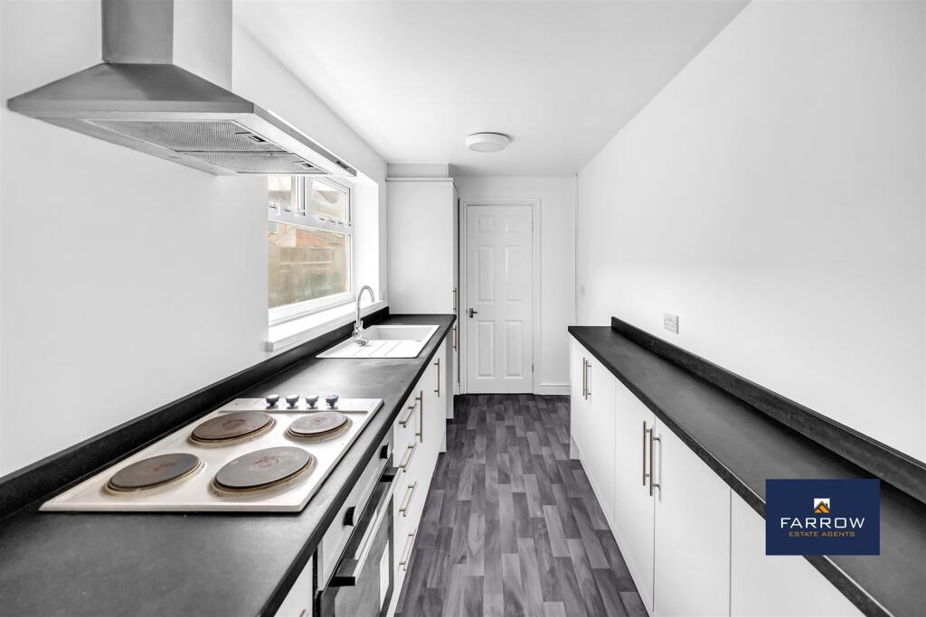 House in Grimsby, West Marsh - View 3